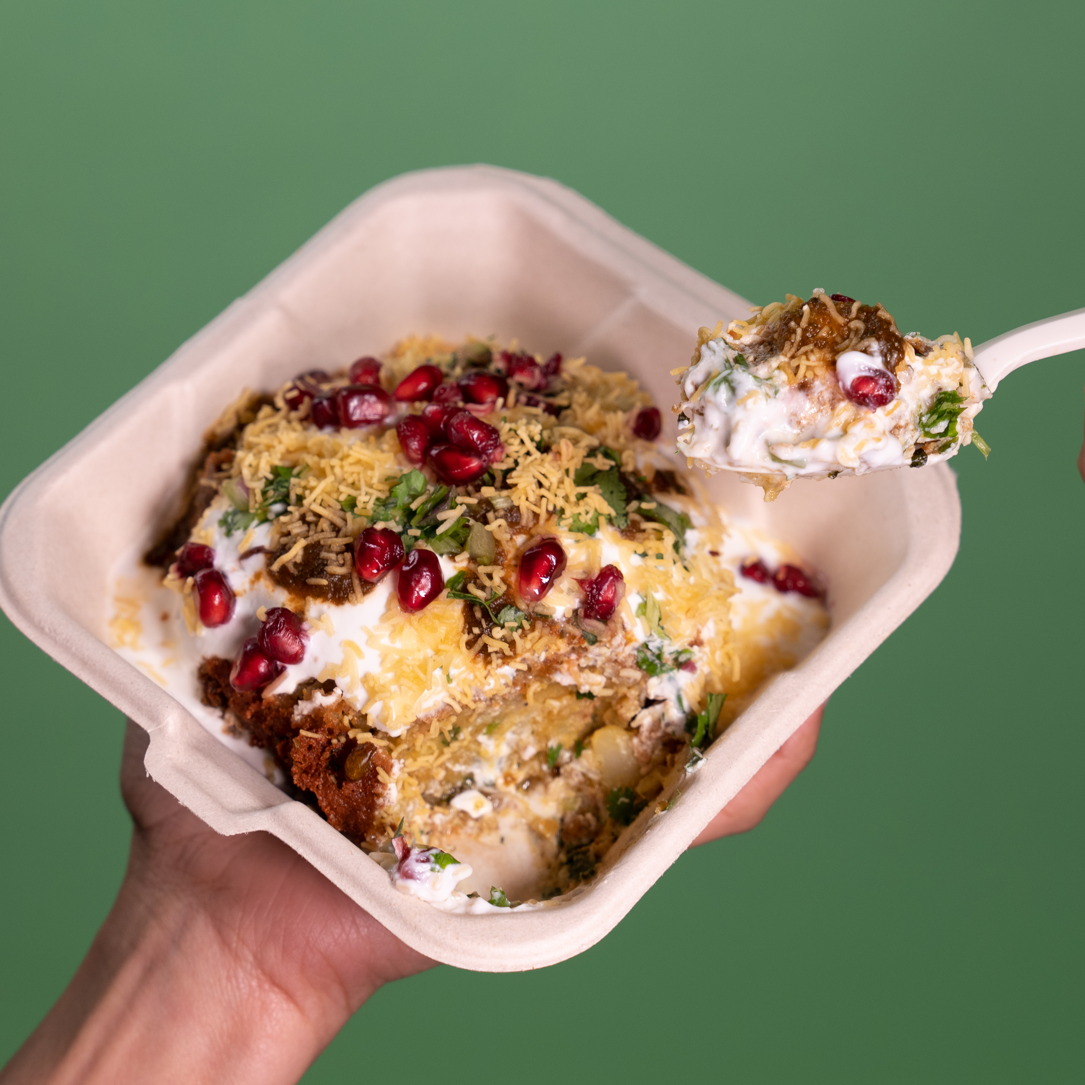 Snack Aloo Tikki Chaat